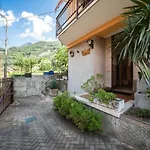 Esclusiva A Olcio Con Vista *