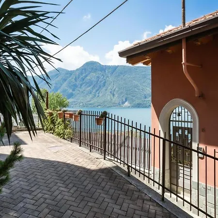 Appartamento Casa Panoramica Mandello del Lario