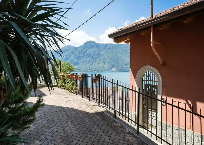 Casa Panoramica * Mandello del Lario